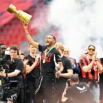 40.000 Leverkusen-Fans feiern Mannschaft in der BayArena